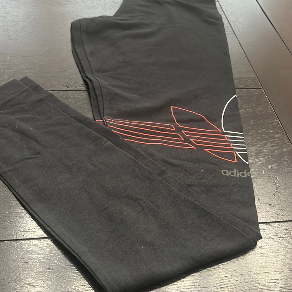 Adidas leggings